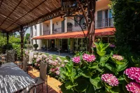 Hotel Franceschi - Airport Shuttle