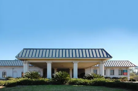 Quality Inn & Suites Conference Center Thomasville