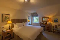 The Pierhouse Hotel Các khách sạn gần Highland Titles Nature Reserve