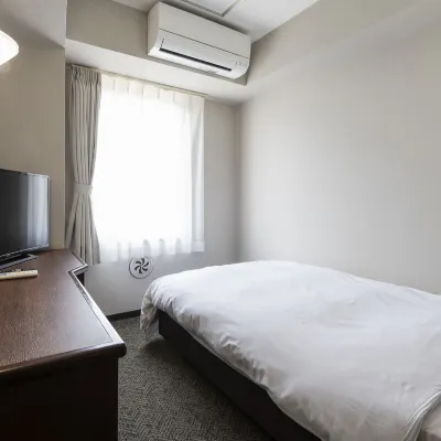 波士頓商務飯店 高崎山自然動物園附近的飯店