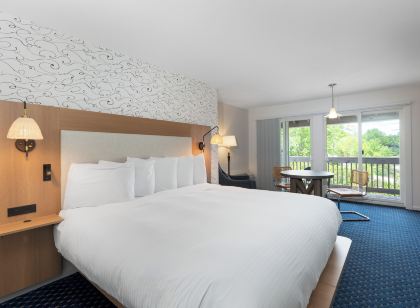 Aspinquid Resort