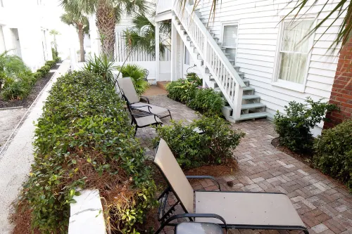 DeSoto Beach Gardens - 2-Sterne