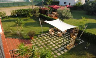 Larus Hotel