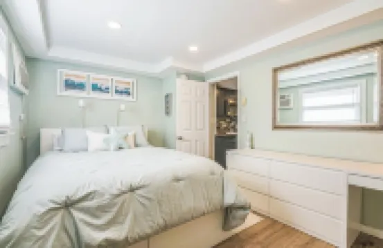 Wildwood 1 BDR Condo, Pool, AC, Wi-Fi, Parking, Sleeps 4. Walk to Everything!