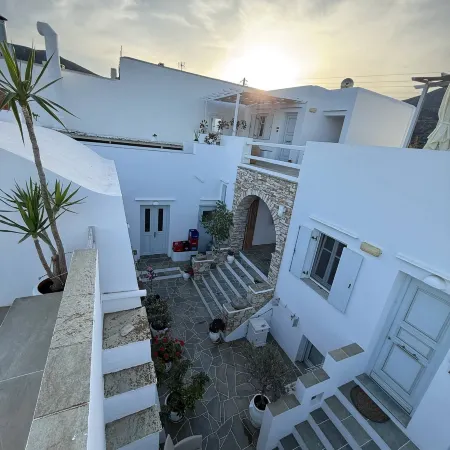 Kohylia Beach Guest House