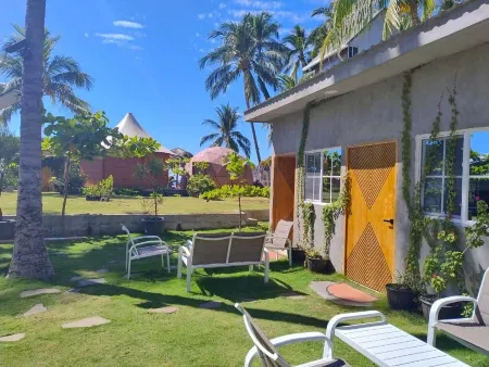 Almare Zonte - BeachFront Glamping Hotel