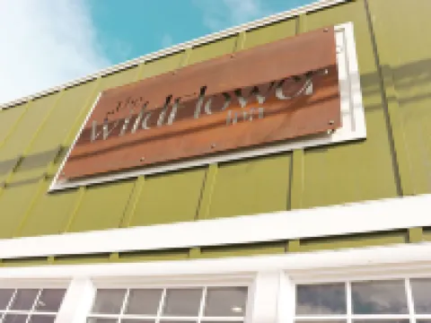 The Wildflower Inn Hotels in Curry County