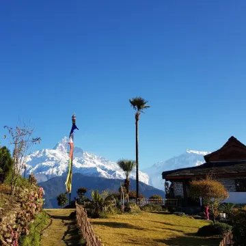 ES Deurali Resort