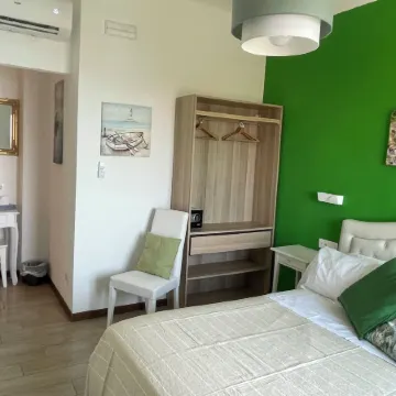 B&b Il Sogno di Contardi A. Отели рядом с достопримечательностью «Пляж Феджина»