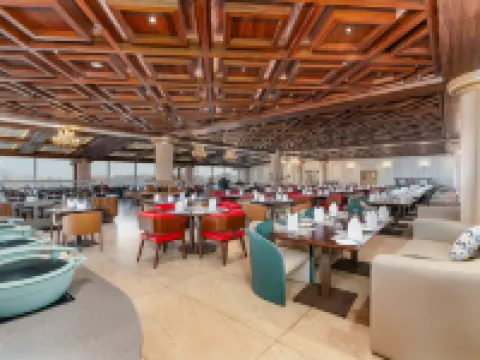 Sarovar Premiere Srinagar Hotels in Srinagar