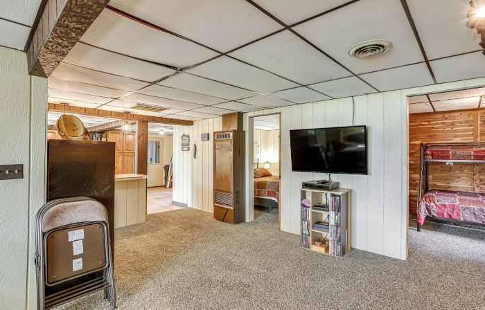 Lakefront Home w/ Deck: Central Michigan Escape!