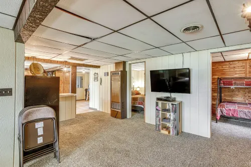 Lakefront Home w/ Deck: Central Michigan Escape! - 2-Star
