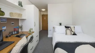 For Student Only Riverside House in Salford