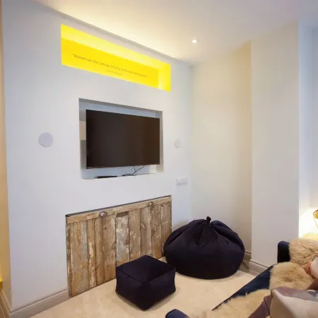 Stylish Snug Aparthotel by Principality Stadium