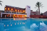 Caybeach Caleta - Apartments