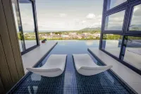 Moanalei Villas