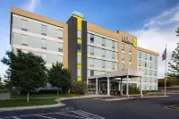 Home2 Suites by Hilton Roseville Minneapolis - parking