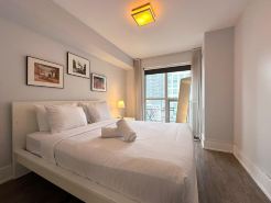 StayToronto - The Atmos Suites