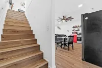 The Cambridge Loft - Gateway to Sequoia Ntl Park Hotels near Key west