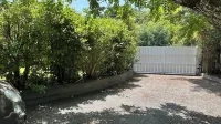 VILLA in a green setting, heated swimming pool 3 minutes from the beach
