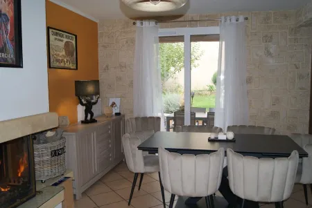 Le Clos de La Treille Charming gîte Ideal for Your Champagne Holidays Отели рядом с достопримечательностью «Moet & Chandon»