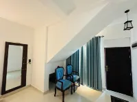 Rooms in Apartment with AC in Katunayake - 8 bedrooms