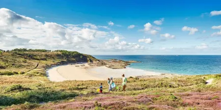 Chez Francis Отели в г. Плюдюно