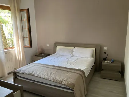 Vacation in Versilia, in the pine forest just minutes from Forte dei Marmi Отели в г. Масса