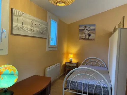 Gîte near Royan Hotels in Meschers-sur-Gironde