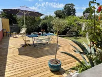 Character family home in the bay of Mont Saint Michel - sleeps 10