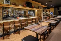 DoubleTree by Hilton Hotel Denver - Quầy bar