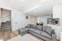 1-Bed, w/ In-Unit Washer & Dryer, Cozy Living,1-2 Min Drive to Anthony Henday!