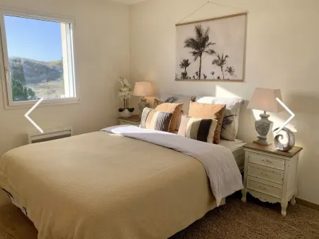 House with Panoramic Sea View