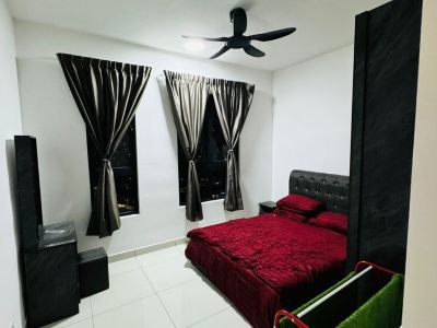 Cozy 2-bedroom apartment in charming Klang with WiFi, AC, fitness room