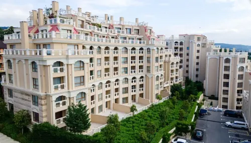 1BD Ap in a Private Complex - Private pool & beach Hotels in Golden Sands