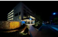 2BR Gardenia Retreat - Picuzzi & Pool