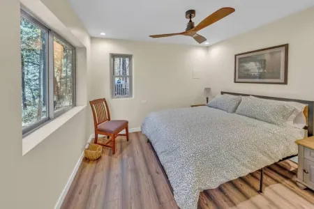 Sedona Luxury New Lodge, on Oak Creek!