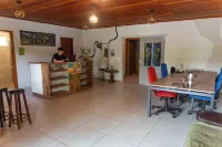 Nômades Riverside - Adventure Hostels & Coworking