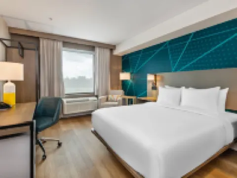 Comfort Inn & Suites Hotels in Cochrane District