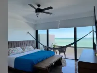 Luxury beachfront condo w/private jacuzzi