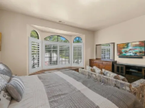 Hidden Garden Sanctuary Estate ll Mountain Views & Serenity フォールブルックのホテル