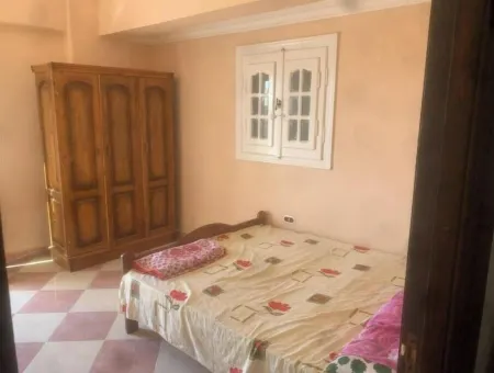 Burj al Huda 3 BR Apartment Отели в г. Мерса Матрух