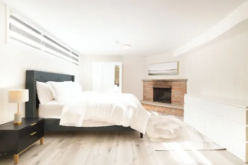 4 Bdrm/4 Bath Home with Spa Room near Yonge&Finch