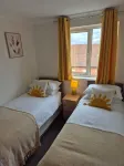 Top floor pent house suite near NEC/BHX/HS2. 3 Bedrooms, 6 beds Hotels in Coleshill