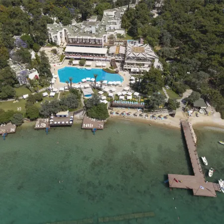 DoubleTree by Hilton Bodrum Isil Club Ultra All Inclusive Resort