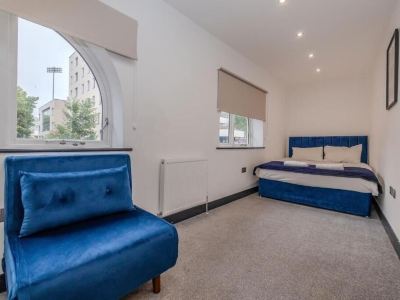 Central Hove 3 Bedroom Flat BN340AWIL