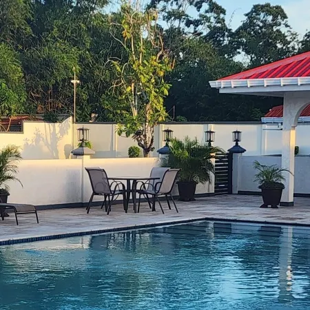 Ideal Executive Suites
