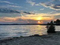 Villa Familiale Avec Jardin Clos au Bord du lac de Lacanau, Coté Port
