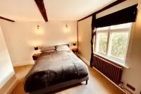 Abbey Gardens Cottage - Grade II listed cottage in the very heart of town. Hotels in Bury St. Edmunds
