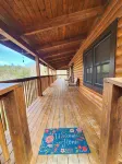 Cozy 2-bedroom cabin in welcoming lake Douglas, Sevierville near Pigeon Forge